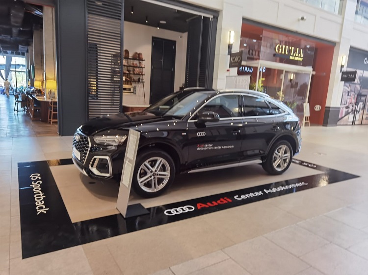Autokomerc centar Aerodrom - promocija novog Audi modela Q5 Sportback u TC GALERIJA